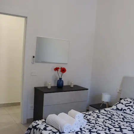 Zu Pino Apartment Cefalu